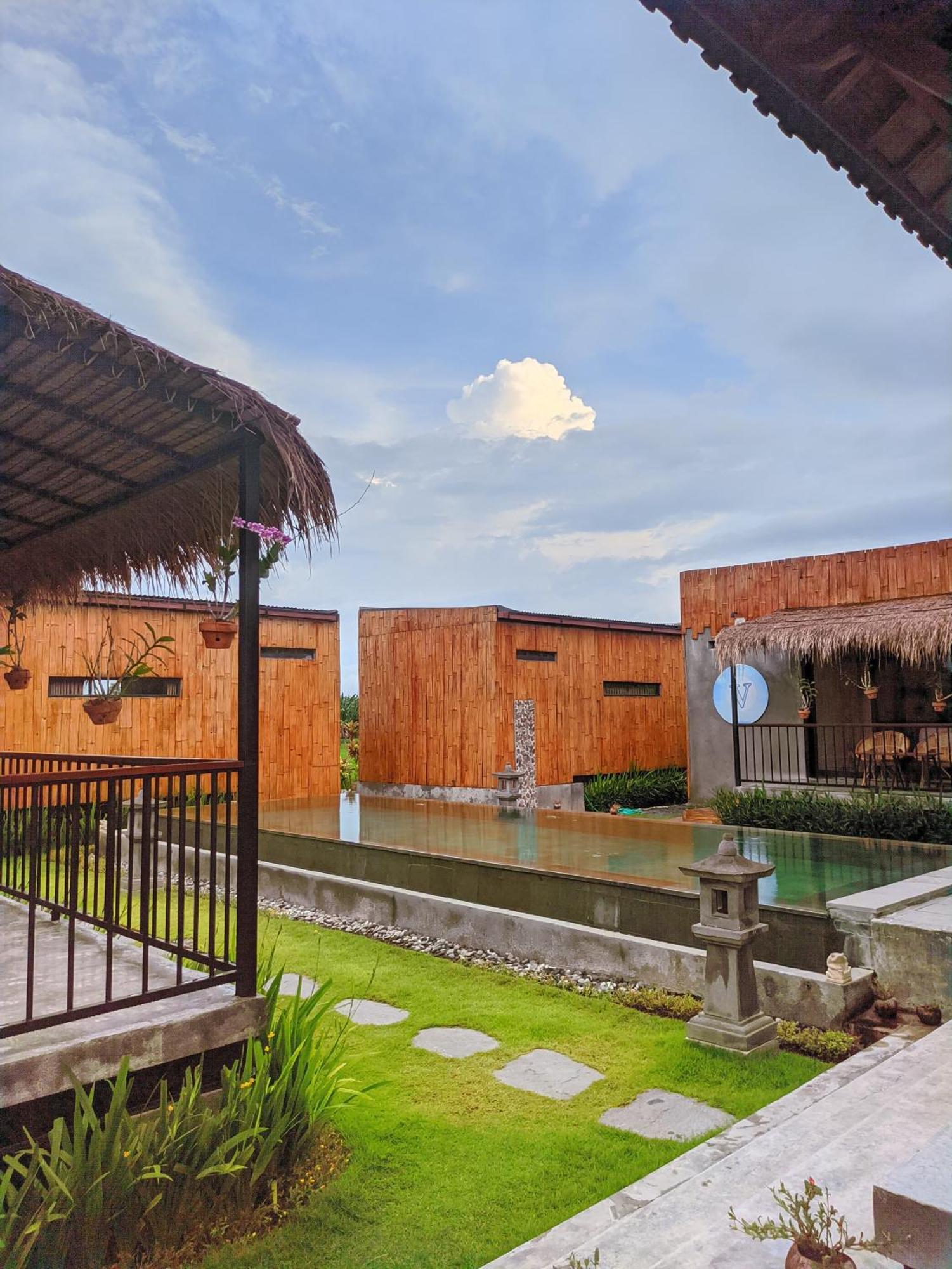 Nila Chandra Bungalows Ubud  Exterior photo
