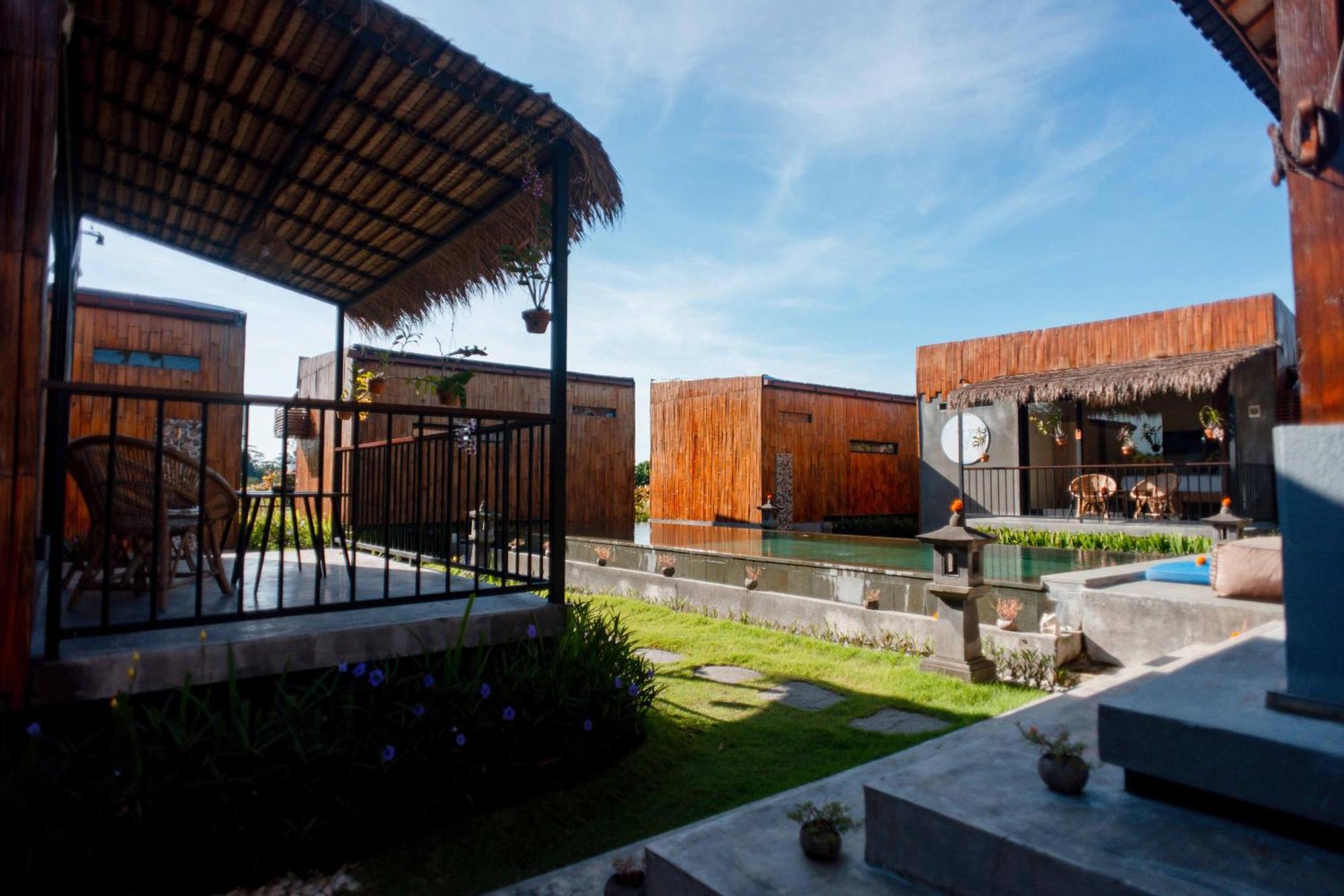 Nila Chandra Bungalows Ubud  Exterior photo