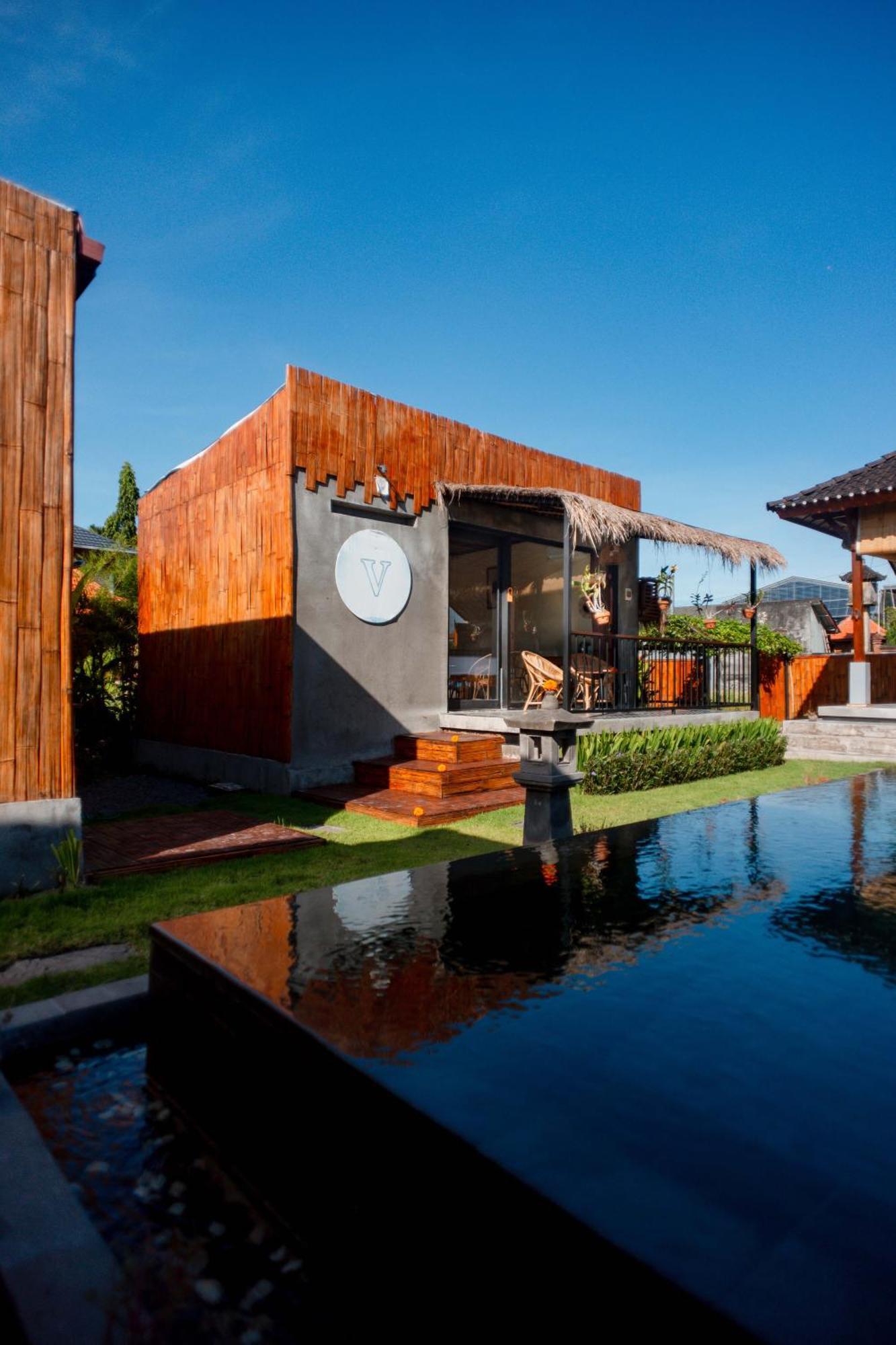 Nila Chandra Bungalows Ubud  Exterior photo